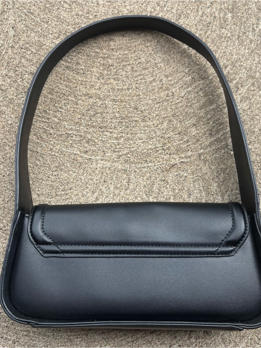Rachel Zoe Black Rectangle Shoulder Bag with Gold Turn-Lock - Picture 4 of 9